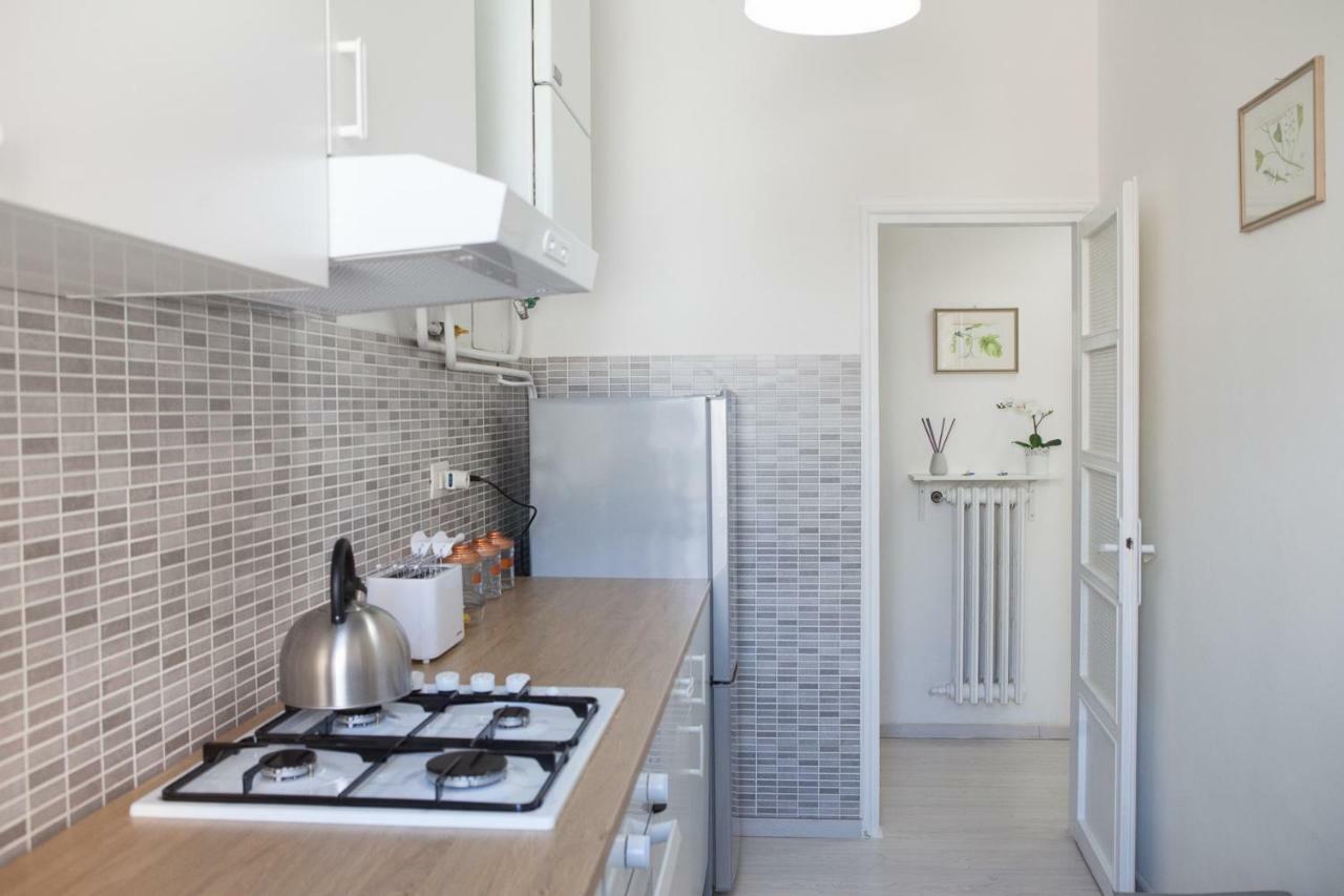 Cleo Giglio Apartment Ancona Bagian luar foto